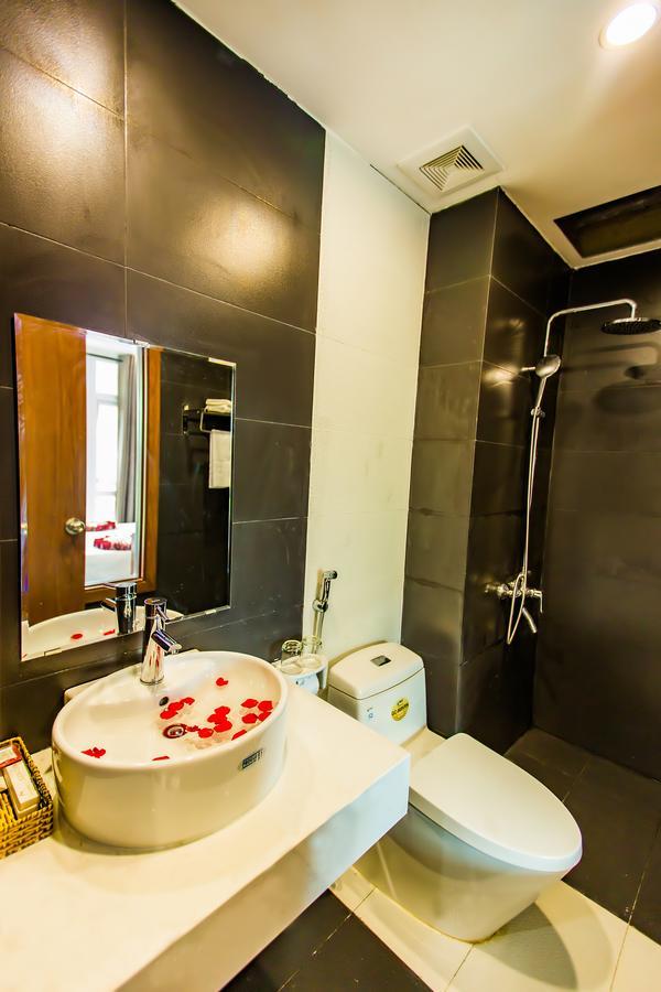 Kien Cuong Hotel Da Nang Buitenkant foto